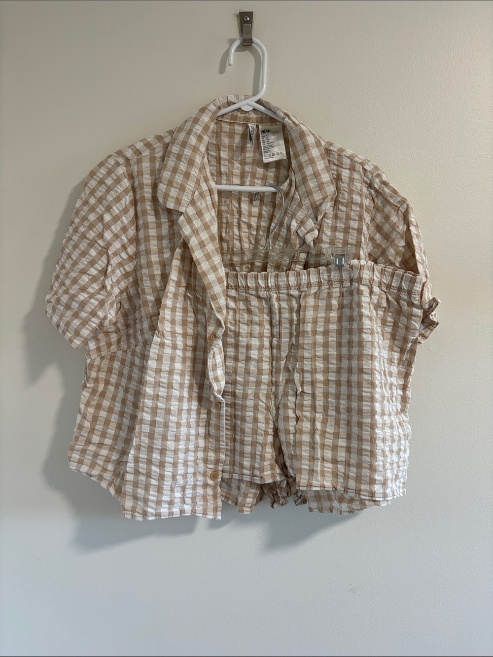 H&M Women’s Beige & White Gingham Shirt and Shorts Set Size XL